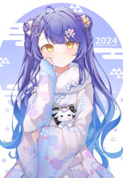  1girl amamiya_kokoro amamiya_kokoro_(3rd_costume) bell blue_hair blush bow bowtie commentary creature floral_print floral_print_kimono fur-trimmed_kimono fur_trim hair_ornament highres hime_cut holding holding_creature japanese_clothes kimono kimono_dress long_hair looking_at_viewer neko_(amamiya_kokoro) nijisanji print_kimono smile ushimu virtual_youtuber wide_sleeves x_hair_ornament yellow_eyes 