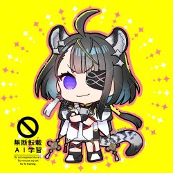  1girl animal_ears arknights arknights:_endfield black_gloves black_hair chibi chibi_only commentary_request crossed_arms eyepatch gloves gradient_hair hair_ornament highres multicolored_hair one_eye_covered smile tail tangtang_(arknights) tiger_ears tiger_girl tiger_tail touno_(akarino) v-shaped_eyebrows violet_eyes yellow_background 