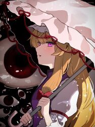  1girl blonde_hair bow breasts commentary_request dress gap_(touhou) hair_bow hat highres long_hair long_sleeves medium_breasts mob_cap nene_man parasol pink_umbrella purple_tabard red_bow solo tabard touhou umbrella violet_eyes white_dress yakumo_yukari 