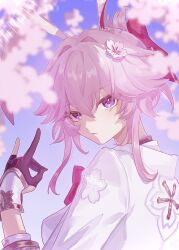  1girl animal_ears black_gloves cherry_blossoms closed_mouth commentary_request day evanescia_(honkai:_star_rail) flower fox_ears fox_shadow_puppet from_behind gloves hair_between_eyes hair_flower hair_ornament hand_up highres honkai:_star_rail honkai_(series) long_sleeves looking_at_viewer looking_back outdoors partially_fingerless_gloves pink_flower pink_hair short_hair_with_long_locks solo suwa_(swk_kkk) upper_body violet_eyes 