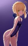  1girl ahoge bare_shoulders competition_swimsuit fate/stay_night fate_(series) green_eyes leaning_forward looking_at_viewer one-piece_swimsuit saber short_hair smile solo swimsuit takahirokun 