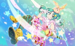  1girl angel_wings animal-themed_food aqua_background aqua_eyes aqua_hair aqua_thighhighs black_thighhighs blue_background boots bow candy candy_cane cape checkered_background checkered_clothes checkered_hat checkered_scarf checkered_shirt closed_mouth cute_weapon dot_nose expressionless fake_wings floating floating_hair food food-themed_weapon frilled_gloves frills full_body gloves googly_eyes gradient_background hair_ornament hairclip hat hat_bow highres holding holding_wand ice_cream light_frown light_particles long_hair magic magical_girl mahou_shoujo_madoka_magica mahou_shoujo_madoka_magica_magia_exedra mini_hat mini_wings miniskirt monogatari_(series) multicolored_thighhighs ononoki_yotsugi orange_bow orange_hat outline petticoat pink_bow pink_shirt pink_skirt pleated_skirt puffy_short_sleeves puffy_sleeves rubber_boots scarf shirt short_sleeves skirt sleeve_bow solo sparkle star_(symbol) star_hair_ornament striped_clothes striped_thighhighs thick_eyebrows thigh-highs tsurime turtleneck_capelet twintails two-tone_bow two-tone_hat two-tone_thighhighs unmoving_pattern v wand weapon white_cape white_gloves white_outline white_wings winged_boots winged_wand wings wrist_bow yellow_boots yellow_bow yellow_hat 
