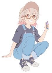  1girl absurdres alternate_hair_length_(shorter) bare_arms baseball_cap bespectacled black_shirt blue_overalls bottle brown-framed_eyewear brown_eyes colored_inner_hair cosplay double-parted_bangs full_body glasses grey_hair grin hat highres holding holding_bottle hozuki_momiji hozuki_momiji_(cosplay) looking_at_viewer multicolored_hair onii-chan_wa_oshimai! overalls oyama_mahiro pink_hair rtbspecter semi-rimless_eyewear shirt shoes simple_background sitting smile sneakers solo t-shirt two-tone_hair under-rim_eyewear white_background 