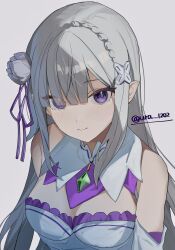  1girl bare_shoulders blue_pupils blunt_bangs braid breasts commentary_request crown_braid detached_collar detached_sleeves dress emilia_(re:zero) flower gem green_gem grey_hair hair_flower hair_ornament highres long_hair pointy_ears purple_ribbon re:zero_kara_hajimeru_isekai_seikatsu ribbon signature simple_background solo upper_body ura_1202 violet_eyes white_background white_dress x_hair_ornament 