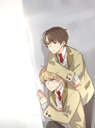  2boys aldnoah.zero aqua_eyes blush brown_eyes brown_hair kaizuka_inaho multiple_boys necktie peeking platinum_blonde reammara school_uniform short_hair slaine_troyard sweater_vest 