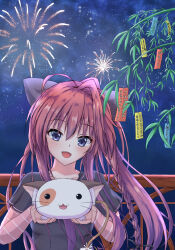  1girl :3 :d absurdres aerial_fireworks ahoge animal bamboo black_bow black_shirt blue_eyes blush bow casual cat collarbone commentary_request eyes_visible_through_hair fang fireworks floating_hair hair_between_eyes hair_bow hands_up highres holding holding_animal holding_cat huge_bow inui_sana layered_sleeves long_hair long_sleeves looking_at_viewer mashiroiro_symphony night open_mouth outdoors pan-nya ponytail railing red_hair shirt short_over_long_sleeves short_sleeves sidelocks single_hair_intake sky smile solo tanabata tanzaku tatika714 translation_request upper_body very_long_hair 