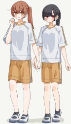  2girls absurdres black_hair black_socks blush brown_eyes brown_hair brown_shorts commentary_request grey_background gym_uniform highres holding_hands kopaka_(karda_nui) multiple_girls original ponytail red_eyes shirt shoes shorts side_ponytail simple_background socks sweat white_shirt white_shoes yuri 