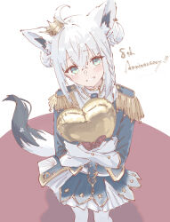  1girl animal_ear_fluff animal_ears blue_eyes blue_jacket bow cowboy_shot daimyojin_t fox_ears fox_girl fox_tail highres hololive jacket looking_at_viewer red_background red_bow shirakami_fubuki shirakami_fubuki_(fbkingdom) smile solo tail virtual_youtuber white_background 
