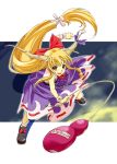  &gt;:) &gt;:d :d blonde_hair fang fighting_stance gourd horns ibuki_suika leaning_forward long_hair nakajimayou open_mouth outstretched_arms smile solo spread_arms touhou yellow_eyes 