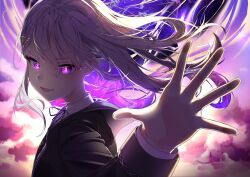  7o0o_o0o close-up commentary_request glowing glowing_eyes hair_between_eyes hand_up highres long_hair looking_at_viewer ongeki palms purple_sky red_eyes sky smile sumeragi_setsuna white_hair 
