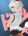  1girl animal_ears back blouse blue_background cowboy_shot crossed_arms from_behind hat inubashiri_momiji kinketsu looking_at_viewer looking_back midriff pom_pom_(clothes) red_eyes short_hair skirt sleeveless solo tokin_hat touhou white_hair wolf_ears 