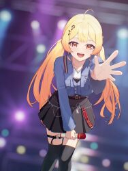  1girl absurdres ahoge belt black_skirt black_thighhighs blonde_hair blue_jacket blurry blurry_background blush brown_belt brown_eyes collarbone commentary_request eyelashes foreshortening garu_kim hair_ornament highres holding holding_microphone hololive hololive_dev_is jacket jewelry long_hair long_sleeves microphone musical_note musical_note_hair_ornament necklace open_clothes open_jacket open_mouth otonose_kanade outstretched_arm skirt smile solo teeth thigh-highs thigh_strap twintails upper_teeth_only virtual_youtuber 