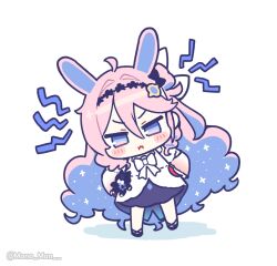  1girl :i ahoge blue_eyes blue_hair blush chibi chibi_only closed_mouth colored_inner_hair commentary_request denia_(wuthering_waves) dress gloves hair_between_eyes hair_ornament hands_on_own_hips highres kemonomimi_mode korean_commentary long_hair looking_at_viewer mono_mon multicolored_hair pink_hair rabbit_girl red_gloves simple_background solo standing twitter_username white_background white_dress wuthering_waves 