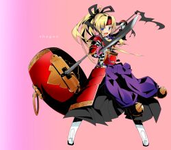  1girl arm_up armor black_hakama blonde_hair character_name commentary_request dual_wielding forehead_protector gloves gradient_background hakama hakama_skirt hammer high_ponytail holding holding_hammer holding_sword holding_weapon huge_weapon japanese_armor japanese_clothes legs_apart long_hair looking_at_viewer official_alternate_color open_mouth pink_background ponytail sekaiju_no_meikyuu sekaiju_no_meikyuu_3 shogun_(sekaiju) shogun_2_(sekaiju) skirt smile solo standing sword takamine_nadare v-shaped_eyebrows weapon white_gloves 