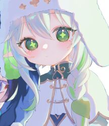  1boy 1girl ascot asymmetrical_sidelocks black_hair black_hood blunt_ends blush braid_over_shoulder capelet closed_mouth colored_eyelashes cropped cross-shaped_pupils expressionless eyelashes eyeliner fur_hat fur_hood genshin_impact gold_trim green_eyes green_hair green_hat green_pupils hair_between_eyes hair_ornament hat heart heart_hair_ornament hoyofair long_hair looking_at_viewer makeup mandarin_collar moriya_aki multicolored_hair nahida_(genshin_impact) nahida_(nord_express)_(genshin_impact) official_alternate_costume out_of_frame pointy_ears red_eyeliner scaramouche_(genshin_impact) sidelocks streaked_hair symbol-shaped_pupils tsurime two-sided_fabric two-sided_headwear ushanka wanderer_(genshin_impact) wanderer_(nord_express)_(genshin_impact) white_ascot white_background white_capelet white_hair white_hat 