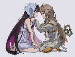  2girls bare_shoulders black_hair blue_eyes brown_hair closed_eyes closed_mouth columbina_(genshin_impact) columbina_(the_final_gift)_(genshin_impact) commentary dress frilled_nightgown genshin_impact hair_undone kneeling kpqcdaiduo long_hair looking_at_another multicolored_hair multiple_girls nightgown official_alternate_costume pajamas purple_hair purple_streaks ribbon sandrone_(genshin_impact) sandrone_(the_final_gift)_(genshin_impact) simple_background sleepwear smile streaked_hair towel two-tone_hair very_long_hair white_background white_dress white_gown white_nightgown white_pajamas winding_key wrist_bow 