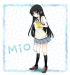  akiyama_mio bag black_hair blue_eyes k-on! long_hair mizutama plastic_bag school_uniform skirt solo standing 