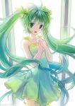  bow dress green_eyes green_hair hatsune_miku highres janemere long_hair solo twintails very_long_hair vocaloid 