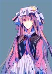  1girl alternate_costume blush bow bowtie capelet crescent green_background hat hat_bow highres long_hair long_sleeves looking_at_viewer marurodo mob_cap patchouli_knowledge pink_eyes purple_hair simple_background solo striped touhou violet_eyes 