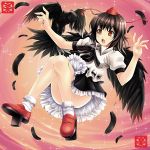  bird black_wings cover crow feathers geta hat lowres rakujin shameimaru_aya tengu-geta tokin_hat touhou wings 