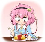  1girl blouse chibi clenched_hand drooling food frilled_sleeves frills hairband heart highres ketchup komeiji_satori long_sleeves omurice pink_background pink_hair plate short_hair solo sparkle sparkling_eyes spoon suwa_yasai table third_eye touhou trembling wide_sleeves 