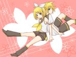  blonde_hair kagamine_len kagamine_rin short_hair twins vocaloid 