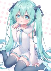 1girl hatsune_miku long_hair thighhighs twintails very_long_hair vocaloid