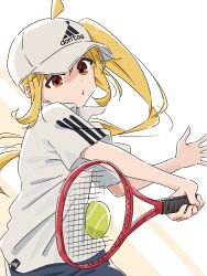  1girl absurdres ahoge baseball_cap blonde_hair blue_shorts bocchi_the_rock! brown_eyes commentary hat highres holding_tennis_racket ijichi_nijika long_hair looking_at_viewer mayo_(oekaki_bibbi) open_hand parted_lips racket shirt short_sleeves shorts side_ponytail sidelocks solo sportswear tennis tennis_racket tennis_uniform very_long_hair white_background white_hat white_shirt 