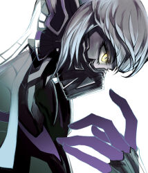  1boy armor bodysuit eyelashes from_side hand_up highres kaosuwaruta male_focus mask mouth_mask portrait protagonist_(smtv) shin_megami_tensei shin_megami_tensei_v shin_megami_tensei_v:_vengeance short_hair simple_background solo white_background white_hair yellow_eyes 