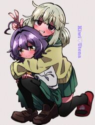  2girls ahoge araga_kiwi black_hair black_pantyhose black_thighhighs blonde_hair brown_cardigan cardigan character_name green_sailor_collar green_skirt grey_background grin heart heart_ahoge highres hiiragi_utena hiiragi_utena's_school_uniform hug hug_from_behind kneeling looking_at_viewer mahou_shoujo_ni_akogarete medium_hair mole mole_under_eye multiple_girls neckerchief one-armed_hug orange_eyes pantyhose red_sandals sailor_collar sandals school_uniform serafuku shirt short_twintails simple_background skirt smile t0-mkrn teeth thigh-highs twintails violet_eyes white_shirt yellow_neckerchief 