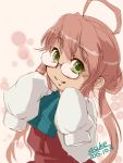  1girl 2015 4suke ahoge artist_name bangs bow dated glasses green_eyes grin kantai_collection long_hair long_sleeves looking_at_viewer makigumo_(kantai_collection) pink_background pink_hair round_glasses school_uniform sleeves_past_wrists smile twintails upper_body 