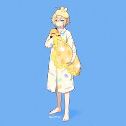 1boy alternate_costume barefoot blonde_hair blue_background closed_mouth clothes_writing commentary_request full_body hair_between_eyes half-closed_eyes highres holding holding_pillow long_sleeves male_focus mask mask_on_head nijisanji pajamas pillow potti-p simple_background sleep_mask solo standing stuffed_animal stuffed_toy twitter_username uzuki_kou virtual_youtuber yellow_mask 