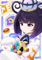  1girl absurdres black_hair blunt_bangs bob_cut canari_(pokemon) canari_plush_(pokemon) character_doll coat commentary_request doll goom_(goomyparty) gradient_hair gwynn_(pokemon) hat highres holding holding_doll holding_pokemon litwick long_sleeves mega_stone multicolored_hair pokemon pokemon_(creature) pokemon_legends:_z-a purple_hair short_hair smile twitter_username upper_body violet_eyes white_coat 