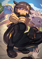  1girl 1other absurdres black_bodysuit black_hair blue_eyes blue_sky blush bodysuit bodysuit_under_clothes brown_jacket building closed_mouth dark-skinned_female dark_skin day emma_(pokemon) espurr fallen_down gloves hair_ornament highres holding holding_poke_ball inkay jacket looking_at_viewer mega_ring mega_stone nebura_(neburaart) outdoors poke_ball poke_ball_(basic) pokemon pokemon_(creature) pokemon_legends:_z-a short_hair sky smile squatting tree violet_eyes 