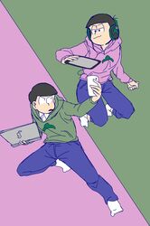  2boys :3 brothers brown_hair cellphone choromatsu clenched_hand computer headphones highres hoodie laptop looking_at_another multiple_boys osomatsu-kun osomatsu-san phone siblings simple_background split_screen sweatshirt todomatsu two-tone_background 