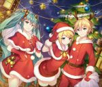  1boy 2girls aqua_hair bell blonde_hair blue_eyes christmas christmas_tree gloves green_eyes hair_ribbon hat hatsune_miku highres kagamine_len kagamine_rin long_hair looking_at_viewer multiple_girls qingshui_ai red_gloves red_hat ribbon santa_costume santa_hat short_hair smile twintails vocaloid 