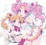  2girls :o \m/ age_switch bishoujo_senshi_sailor_moon blonde_hair blue_eyes boots bow brooch chibi_usa cowboy_shot crescent_earrings double_bun earrings elbow_gloves gloves hair_ornament hairpin highres inhye jewelry knee_boots long_hair looking_at_viewer magical_girl multiple_girls older pink_hair red_boots red_bow red_eyes sailor_chibi_moon sailor_moon sailor_senshi skirt super_sailor_chibi_moon super_sailor_moon tiara tsukino_usagi twintails white_background white_gloves younger 