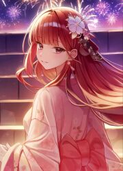  1girl aerial_fireworks akane_lize bow commentary earrings fireworks floating_hair flower_earrings from_behind grey_eyes hair_ornament highres japanese_clothes jewelry kanzashi kimono large_bow long_hair long_sleeves looking_at_viewer looking_back night outdoors parted_lips pink_kimono red_bow red_hair red_pupils rosh_251 sky smile solo stairs stellive straight_hair summer_festival tassel tassel_earrings turning_head upper_body virtual_youtuber yukata 