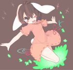  1girl aki_maki_yuu animal_ears blush_stickers bow bunny_tail carrot carrot_necklace dress inaba_tewi jewelry one_eye_closed pendant pink_dress rabbit rabbit_ears simple_background smile solo tail touhou 