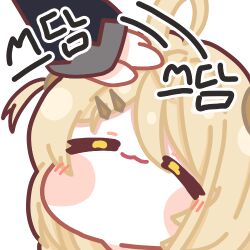  1boy 1girl :3 blonde_hair blush chibi closed_eyes closed_mouth commentary_request hair_between_eyes hair_ornament hairclip headpat heartmove93 korean_commentary lowres motion_lines multiple_girls official_alternate_costume phoenix_(zenless_zone_zero) simple_background white_background wise_(oath_of_skies)_(zenless_zone_zero) wise_(zenless_zone_zero) zenless_zone_zero 