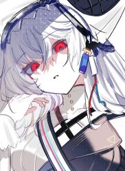  1girl absurdres arknights black_dress black_hat close-up commentary dress hat highres hp_1_(user_trjt3473) long_hair looking_at_viewer red_eyes simple_background solo specter_(arknights) specter_the_unchained_(arknights) two-sided_fabric two-sided_headwear two-tone_dress two-tone_hat white_background white_dress white_hair white_hat 