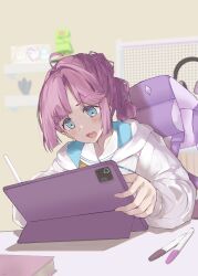  1girl absurdres ahoge anyoji_hime blue_eyes blurry blurry_background blush chair commentary_request drawing_(action) gaming_chair hasu_no_sora_school_uniform highres holding holding_stylus hood hood_down hooded_jacket indoors jacket love_live! love_live!_hasu_no_sora_jogakuin_school_idol_club marker multi-tied_hair neckerchief on_chair open_clothes open_jacket pink_hair ponytail recycle_(uchi_mlk) sailor_collar school_uniform sitting solo stylus summer_uniform swivel_chair tablet_pc upper_body virtual_youtuber white_jacket white_sailor_collar yellow_neckerchief 