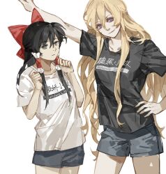  2girls black_eyes black_hair black_shirt bow collarbone contemporary frilled_hair_tubes frills grey_shorts hair_bow hair_tubes hakurei_reimu hand_on_own_hip height_difference looking_at_viewer multiple_girls print_shirt red_bow shirt short_hair shorts smile touhou violet_eyes white_shirt yakumo_yukari yongyu366 