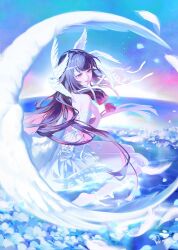  1girl ankle_strap armlet artist_name bare_shoulders barefoot black_hair blue_sky blunt_bangs blush bow colored_inner_hair columbina_(genshin_impact) crescent dress evening falling_feathers feathered_wings feathers field floating_hair flower flower_field from_side full_body genshin_impact gradient_hair gradient_sky hair_ornament hair_tubes head_wings highres jewelry long_hair looking_to_the_side low_wings multicolored_hair multiple_wings ocean open_mouth outdoors pink_hair pink_sky ria_(yfvv_ria) short_dress sidelocks sitting sky sleeveless sleeveless_dress smile solo star_(sky) starry_sky teeth thigh_strap tongue two-tone_hair very_long_hair violet_eyes wariza white_bow white_dress white_feathers white_flower wings x_hair_ornament 
