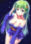  1girl ame_wa_a_ga_tsutano? bangs bare_shoulders blue_background blurry breasts cleavage closed_mouth collarbone cowboy_shot depth_of_field detached_sleeves dutch_angle eyebrows eyebrows_visible_through_hair green_hair hair_ornament hairclip hand_in_hair hand_on_own_head highres japanese_clothes kimono large_breasts long_hair looking_at_viewer obi original pink_lips sash short_kimono smile solo sparkle strapless 