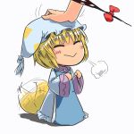  abekawa blonde_hair blush chibi fox_tail gap no_nose petting tail tail_wagging touhou yakumo_ran young 