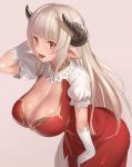 1girl alicia_(granblue_fantasy) aouma blonde_hair breasts gloves granblue_fantasy hanging_breasts highres horns huge_breasts leaning_forward looking_at_viewer pointy_ears red_eyes smile solo venus_symbol white_gloves wide_hips 
