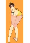  1girl absurdres ass barefoot bent_over bikini goggles highres kneepits legs logo long_legs looking_at_viewer looking_back overwatch short_hair smirk solo swimsuit thighs tracer_(overwatch) yellow_bikini zxj 