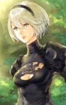  1girl bangs blurry bokeh breasts cleavage cleavage_cutout depth_of_field green_hair hair_between_eyes hairband highres lips makimura_shunsuke mole mole_under_mouth nier_automata nose outdoors plant puffy_sleeves shiny shiny_hair short_hair silver_hair solo upper_body yorha_unit_no._2_type_b 