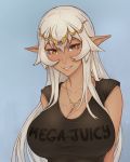  1girl breasts brown_eyes cleavage clothes_writing dark_elf dark_skin elf highres jewelry large_breasts long_hair looking_at_viewer necklace original pointy_ears shirt silver_hair simple_background smile solo t-shirt tiara unsomnus upper_body 